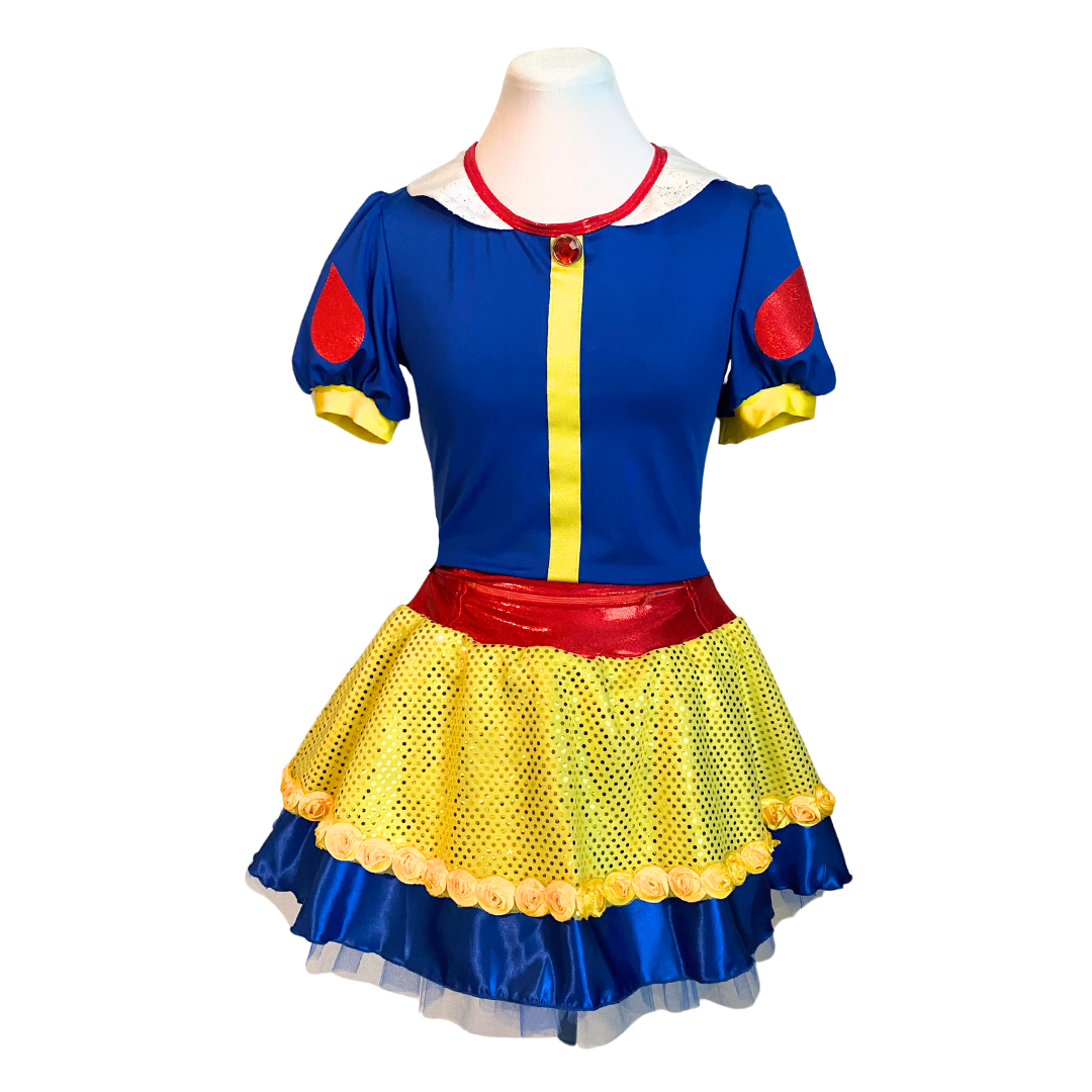 Snow White running outfit