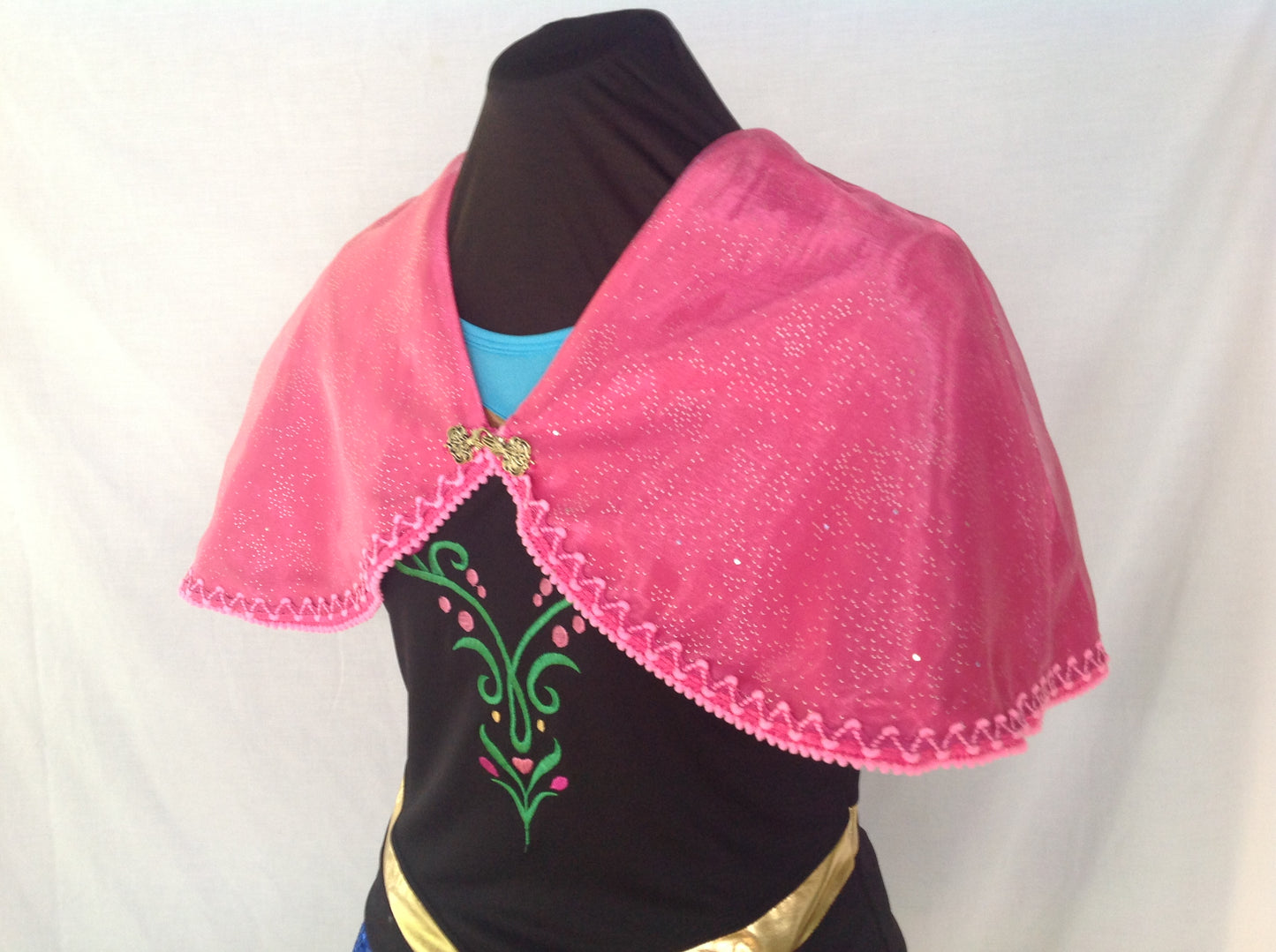 Ana Pink Cape