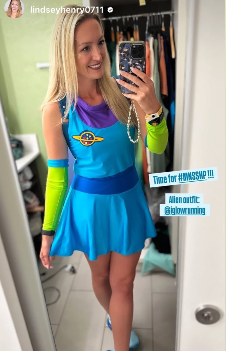 Little Green Men top